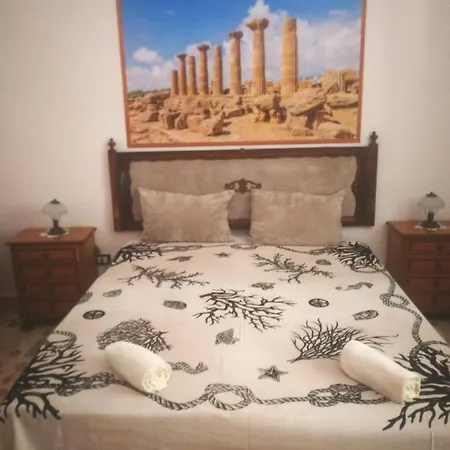 Apartment Vigata House